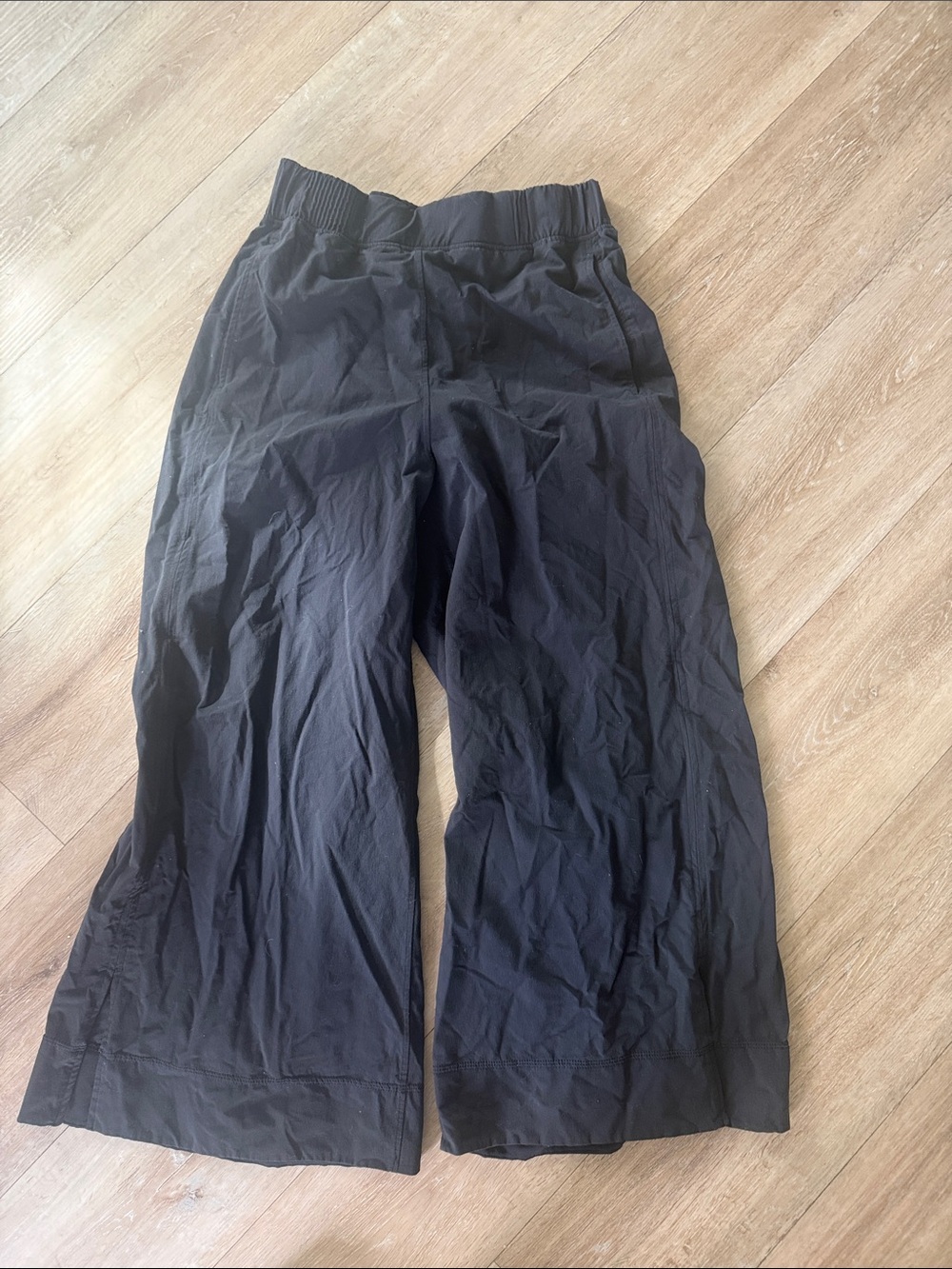 Lululemon wide leg pant